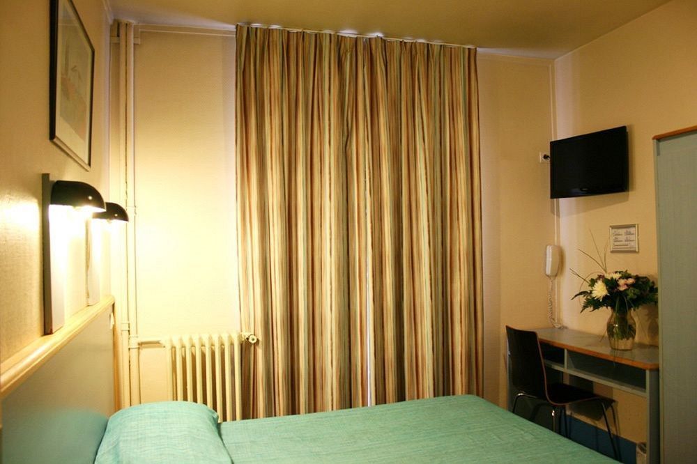 Hotel Amarys Simart Paris Ngoại thất bức ảnh